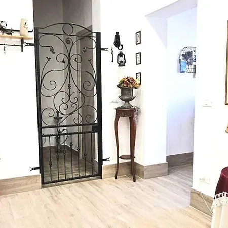 Vista Stazione Apartament